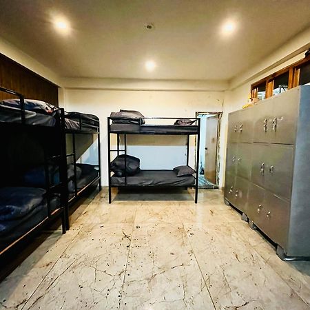 קאסול Hotel Adinova מראה חיצוני תמונה