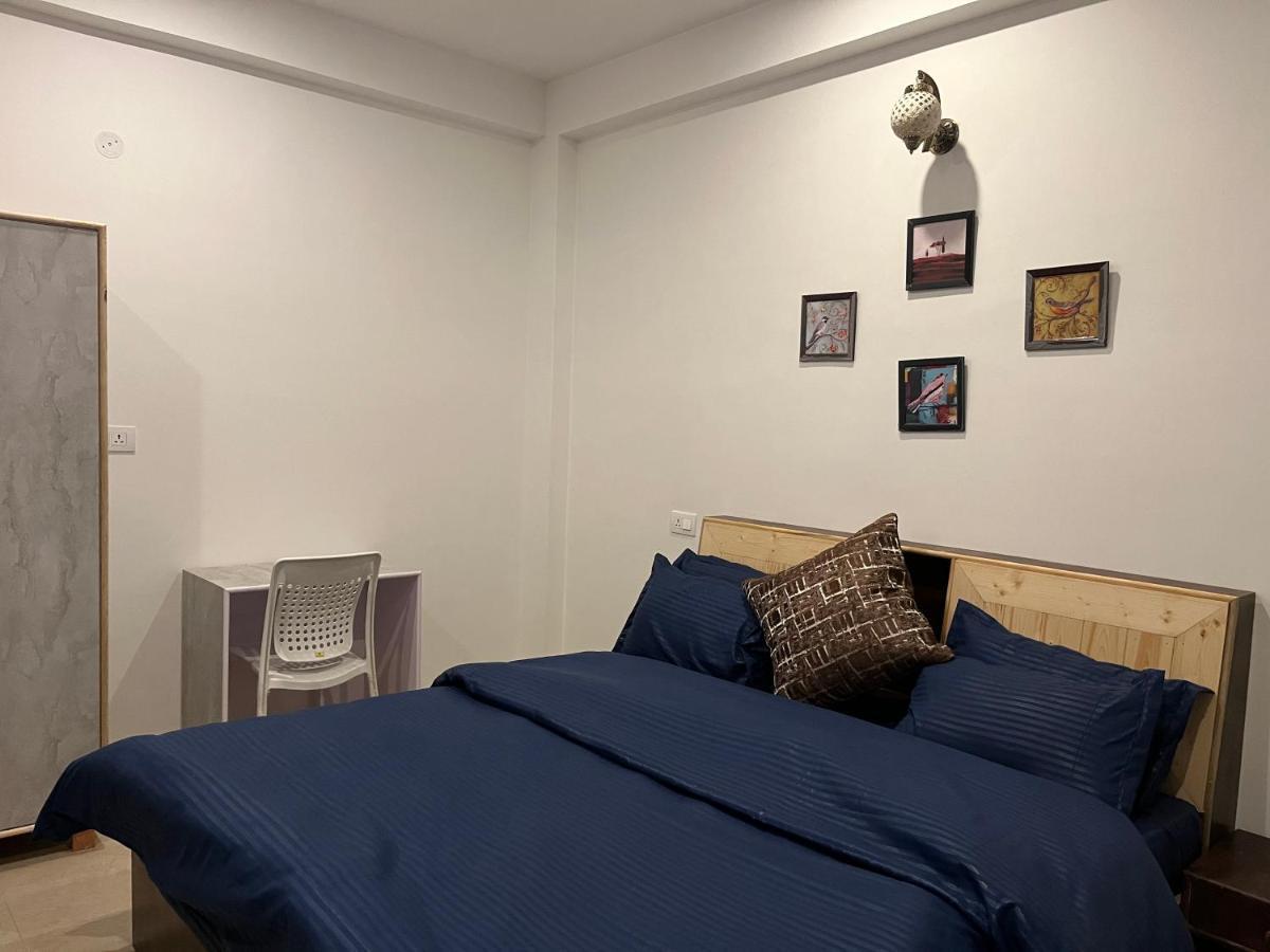 קאסול Hotel Adinova מראה חיצוני תמונה